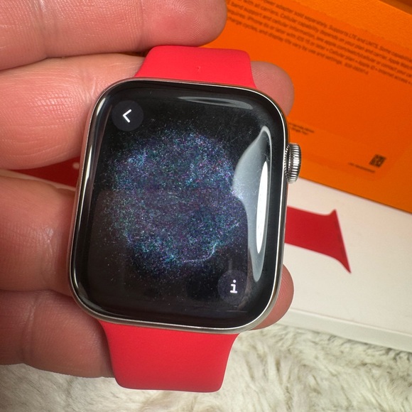 Apple Watch Series 7 Hermés 45mm GPS+LTE - Picture 5 of 7